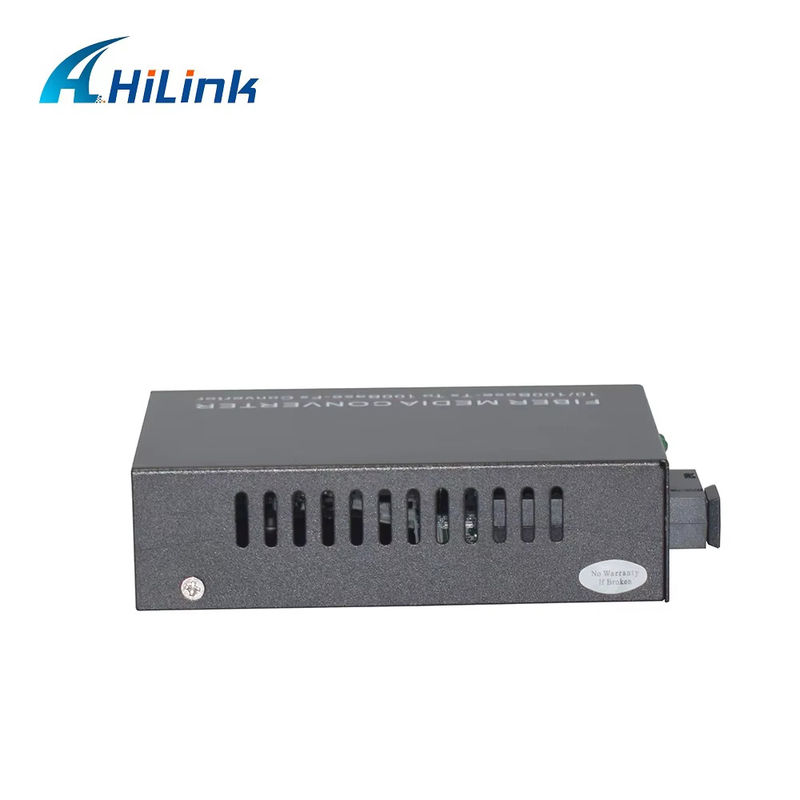 BIDI WDM Single Fiber Optic Media Converter 10/100M 1310/1550nm attrezzature ottiche SFP da 20 km